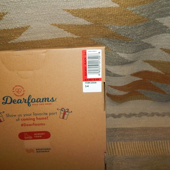 NIB Dearfoam - 5/6 Get Lit - Decorated Christmas Slippers - Picture 5 of 5